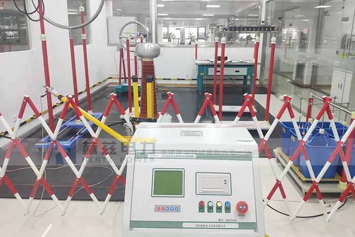 计量单位客户采购一批安全工器具耐压试验装置